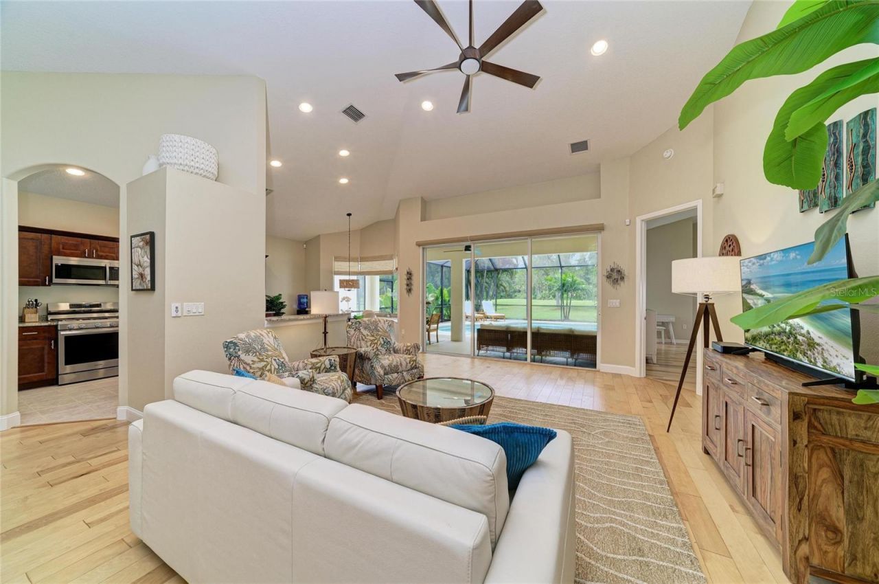 6690 Tailfeather Way , Bradenton, FL 34203 Photo