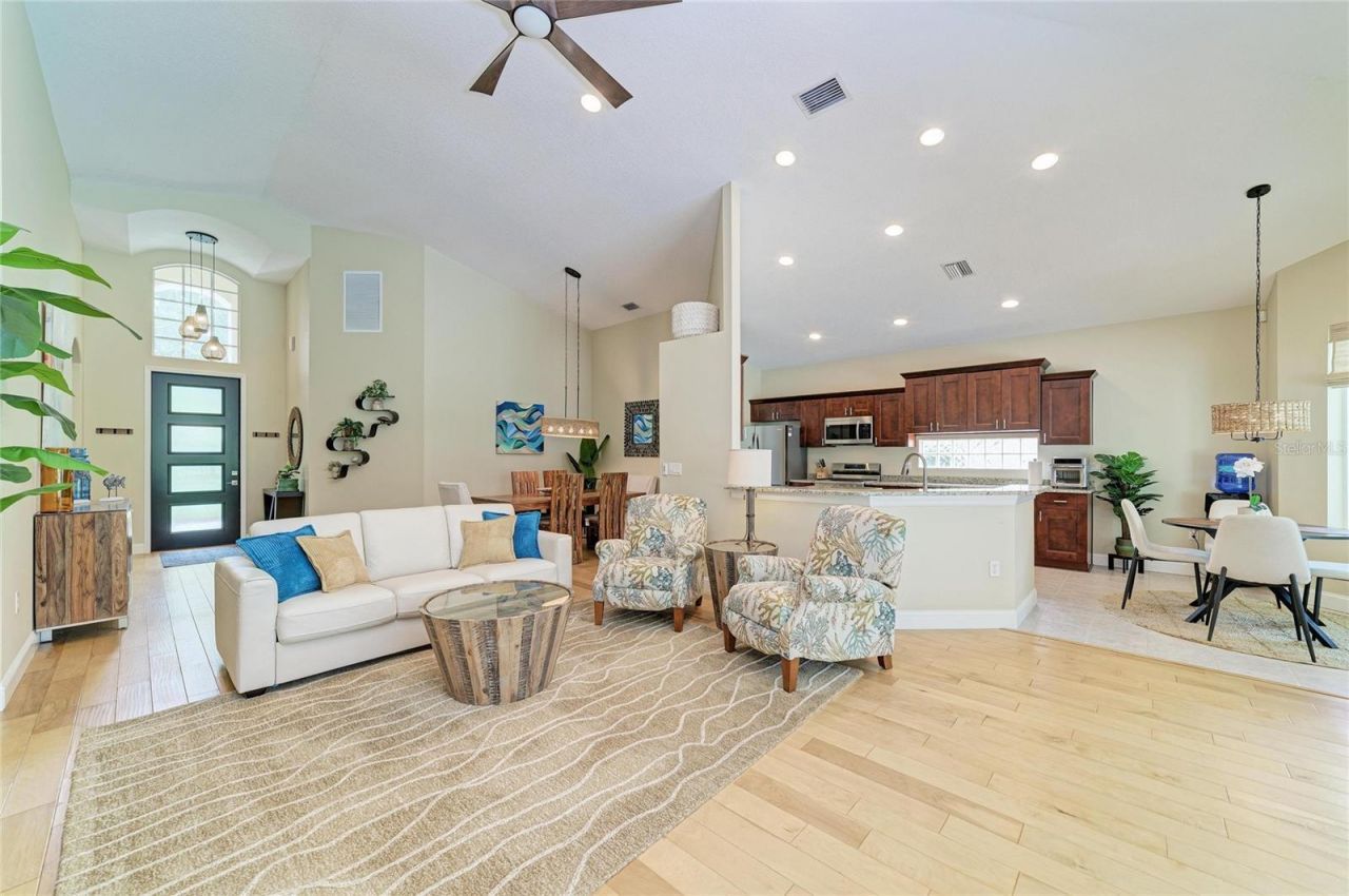 6690 Tailfeather Way , Bradenton, FL 34203 Photo