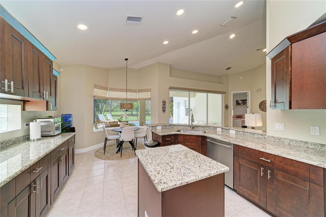 6690 Tailfeather Way , Bradenton, FL 34203 Photo