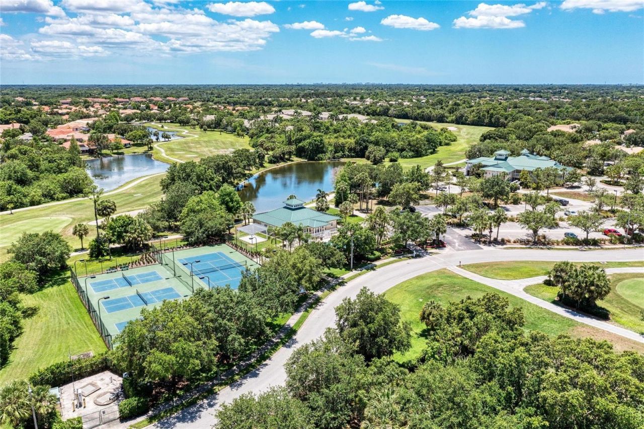 6690 Tailfeather Way , Bradenton, FL 34203 Photo