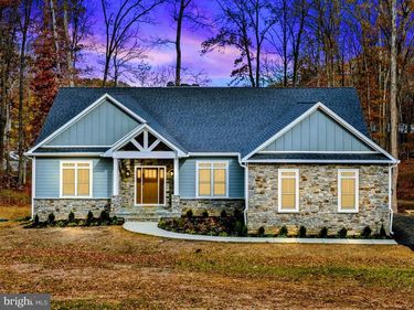 140 LIGHTHOUSE DRIVE, BUMPASS, VA 23024