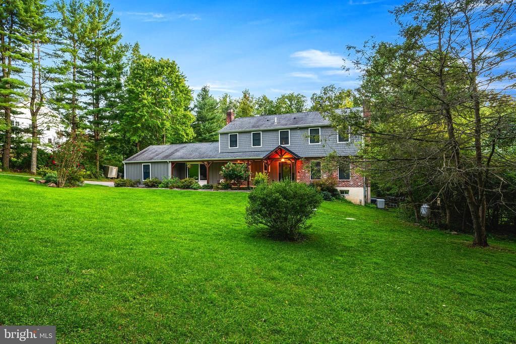 9 OLD COVERED BRIDGE ROAD , NEWTOWN SQUARE, PA 19073