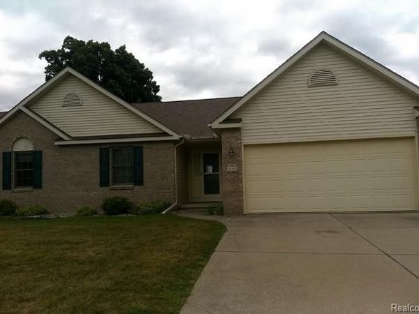 3149 Rotterdam Drive, Unit 69, Vienna Township, Mi 48420
