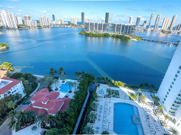 3301 NE 183rd St , Unit 1105, Aventura, FL 33160