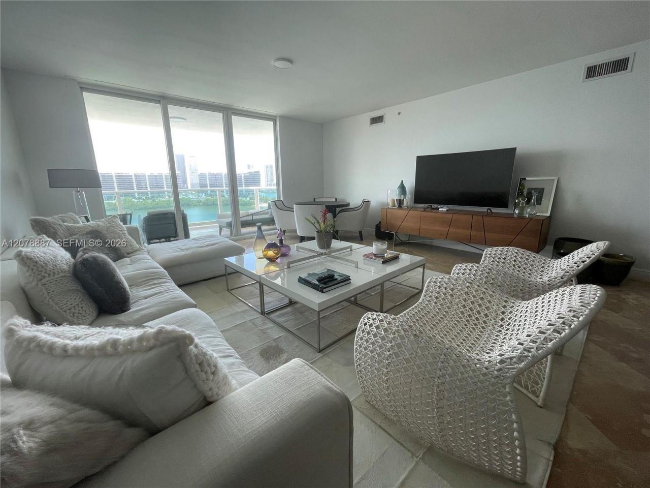 3301 NE 183rd St , Unit 1105, Aventura, FL 33160 Photo