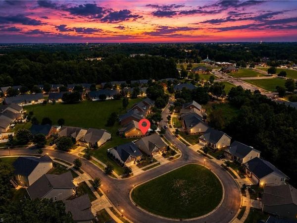 106 turnberry Court , Mocksville, NC 27028