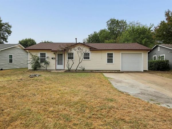 117 Tarrant Drive, Euless, TX 76039
