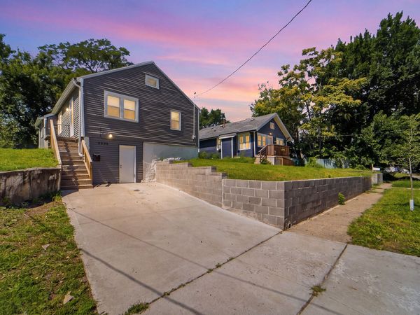 2008 22nd Street, Des Moines, IA 50310