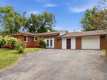 169 Newcastle Street, Lexington, KY 40504
