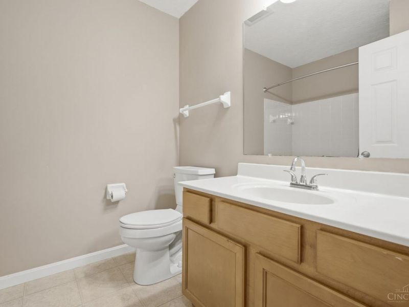 7630 Sandstone Trail, Hamilton Township, OH 45039 Photo 24