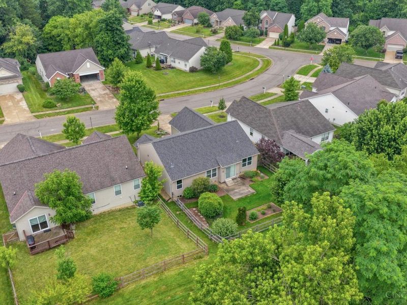 7630 Sandstone Trail, Hamilton Township, OH 45039 Photo 37