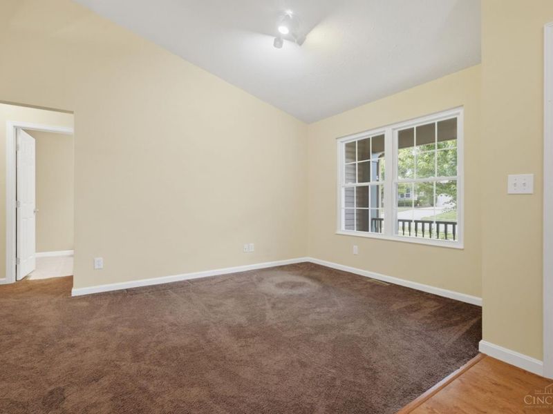 7630 Sandstone Trail, Hamilton Township, OH 45039 Photo 8