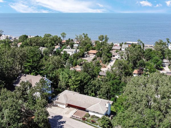 12 Skyline Drive, Portage, IN 46368