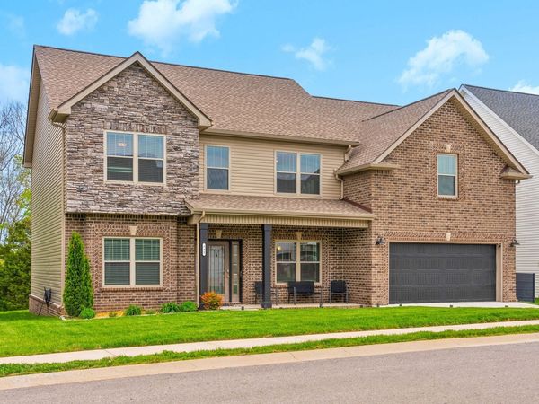 741 Buffalo Ford Dr, Clarksville, TN 37042