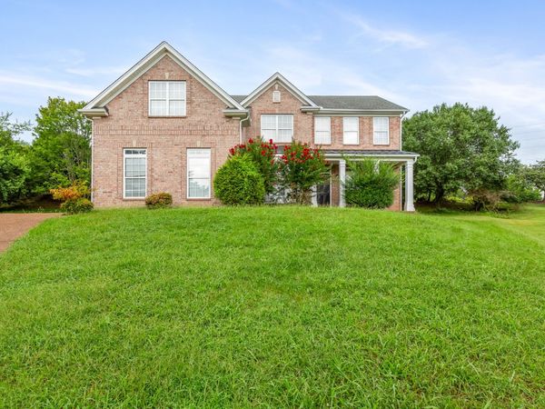104 Camp Creek Ct , Hendersonville, TN 37075