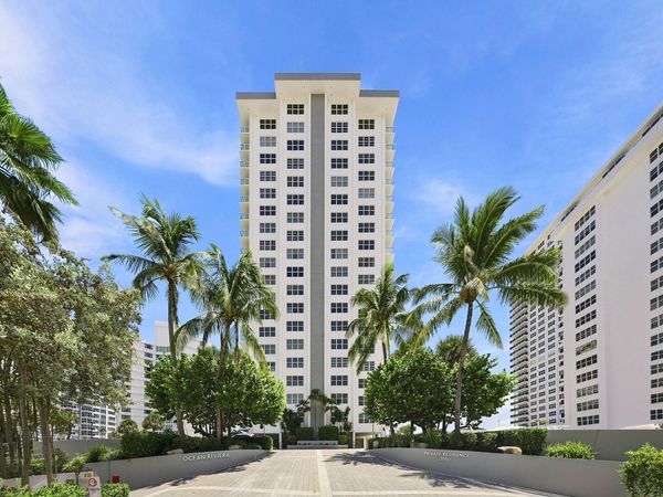 3550 GALT OCEAN Drive, Unit 204, Fort Lauderdale, FL 33308