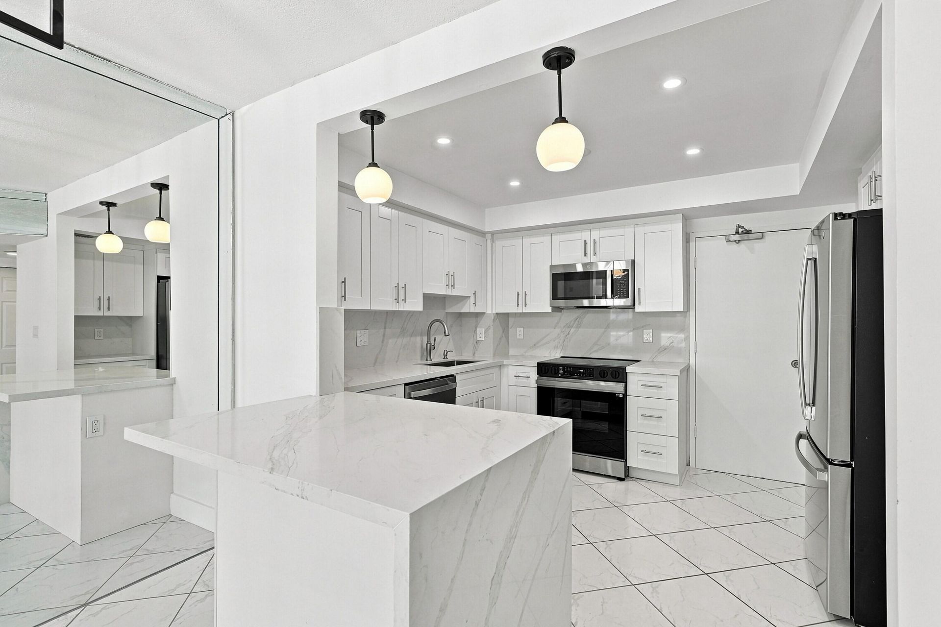 3550 Galt Ocean Drive, Unit 204, Fort Lauderdale, FL 33308 Photo