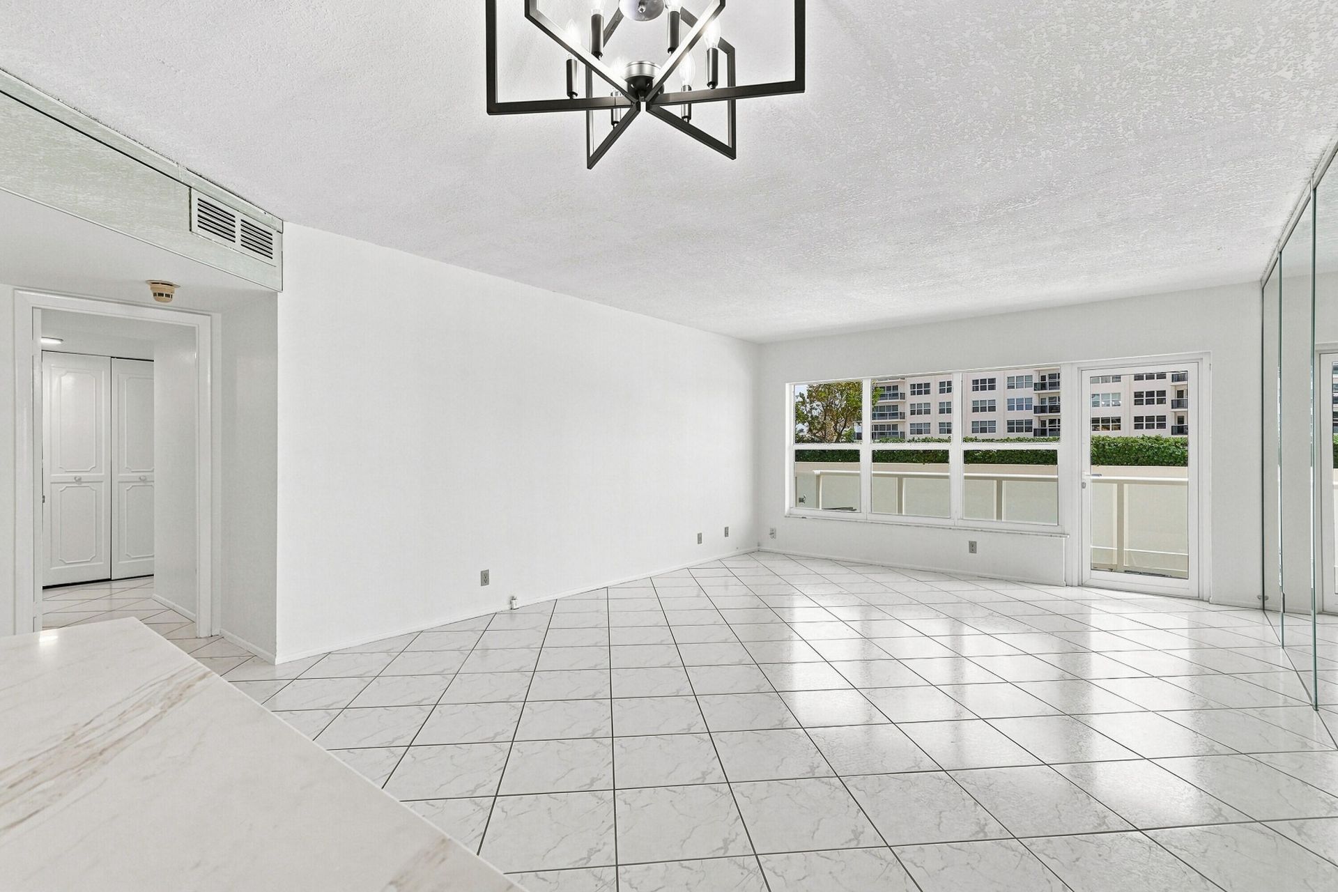 3550 Galt Ocean Drive, Unit 204, Fort Lauderdale, FL 33308 Photo