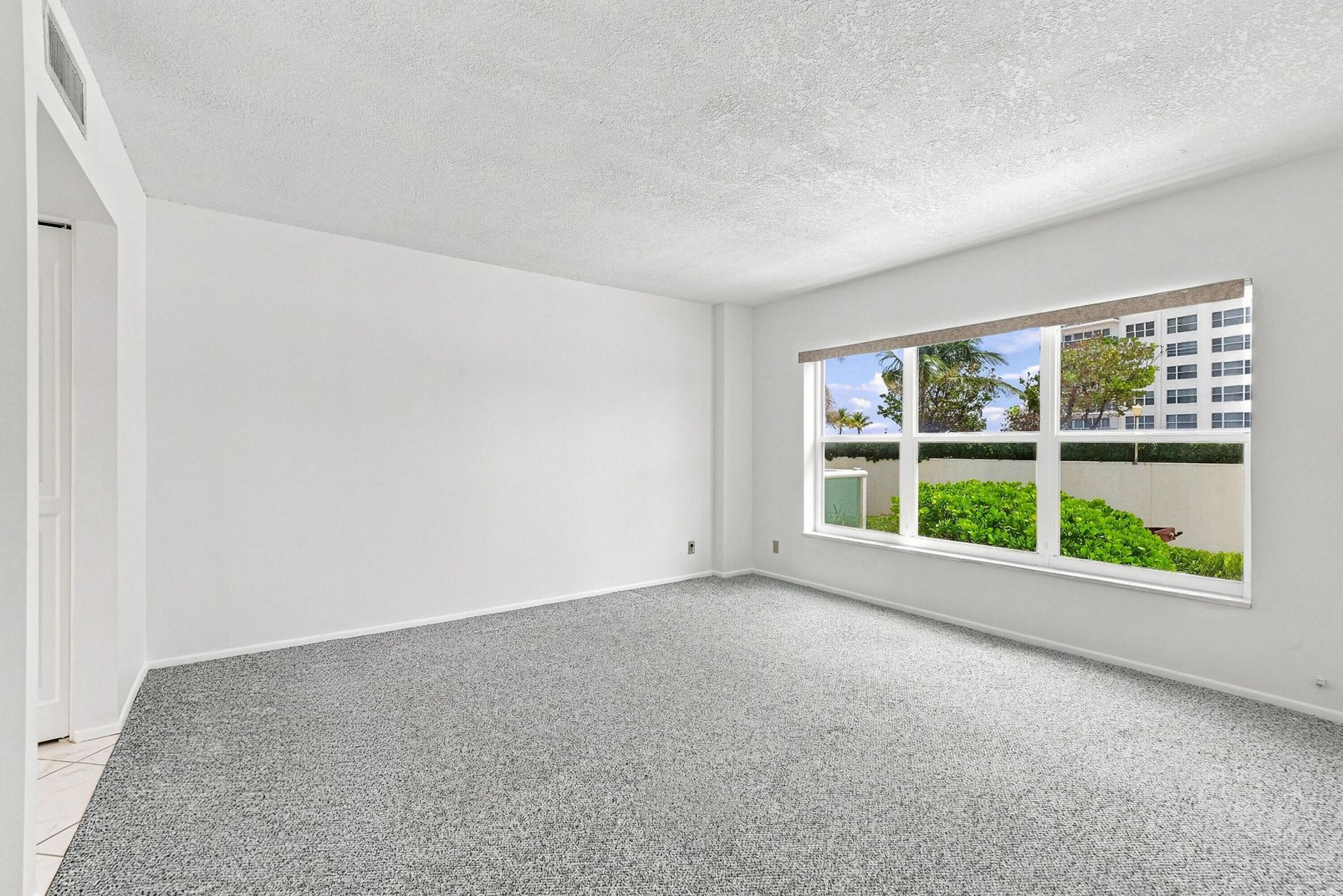 3550 Galt Ocean Drive, Unit 204, Fort Lauderdale, FL 33308 Photo