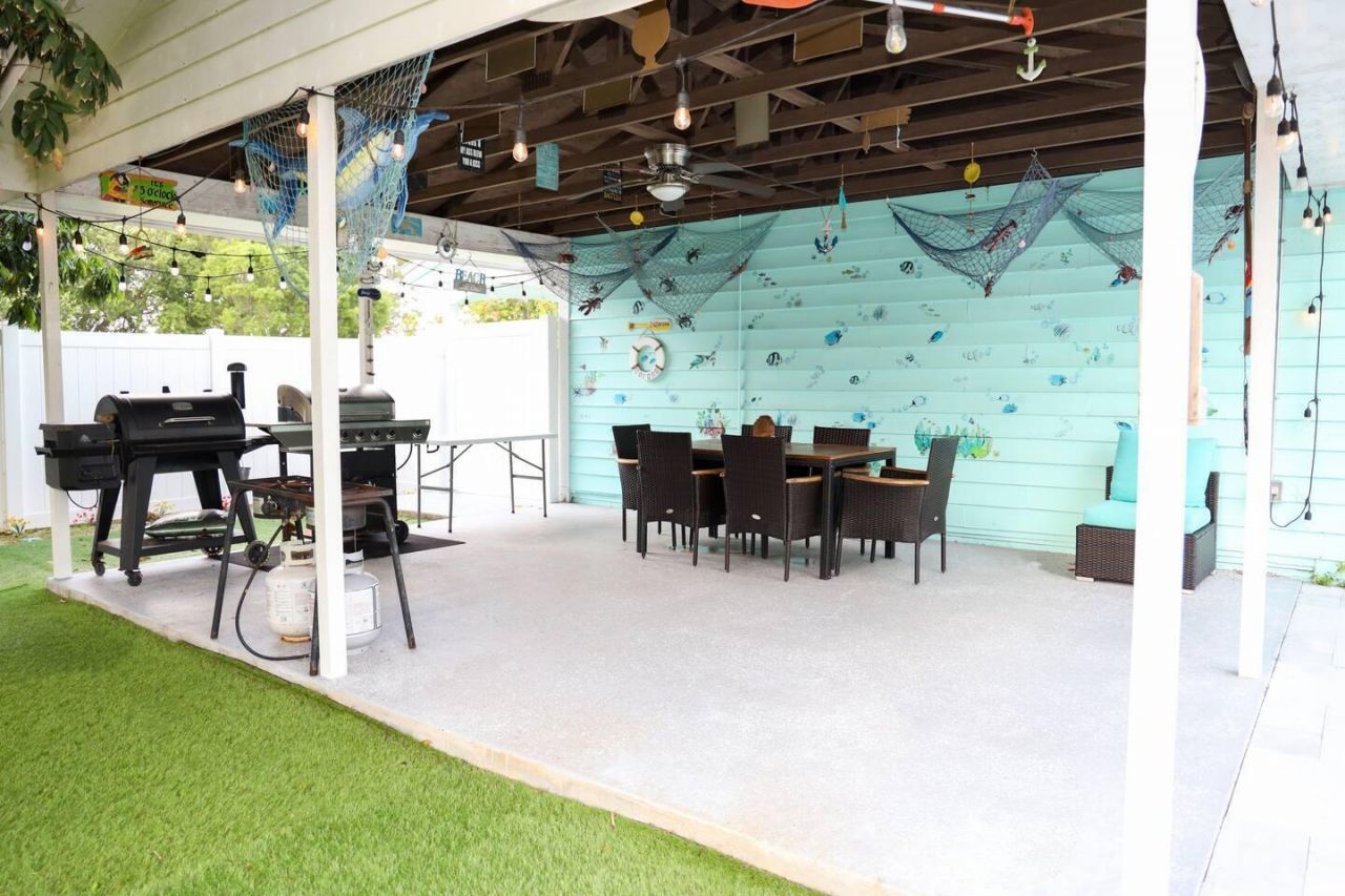 5078 Canal Drive, Lake Worth, FL 33463 Photo