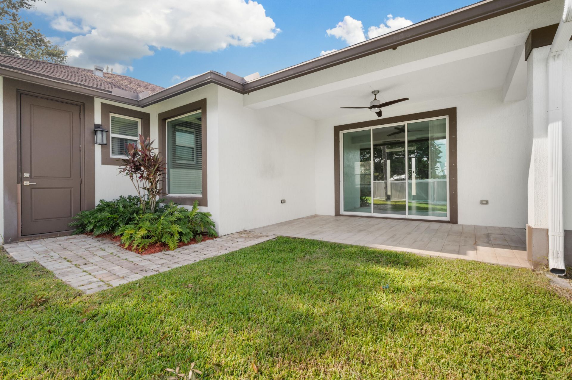 1949 SW Lawn Lane, Port Saint Lucie, FL 34953 Photo