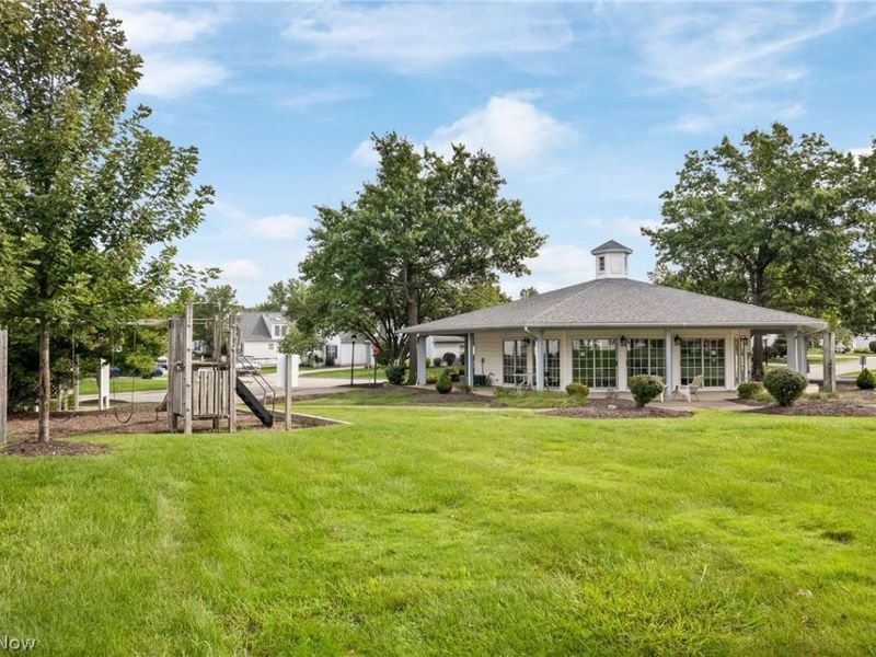 14395 Fullers Lane, Strongsville, OH 44149 Photo 29