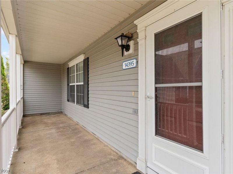 14395 Fullers Lane, Strongsville, OH 44149 Photo 3