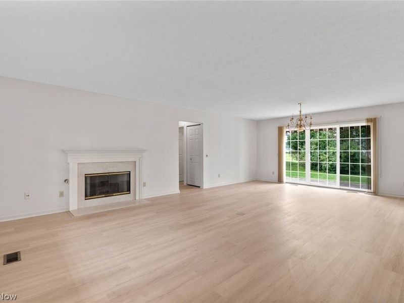 14395 Fullers Lane, Strongsville, OH 44149 Photo 4