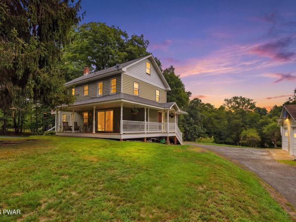 562 Swamp Brook Road , Hawley, PA 18428