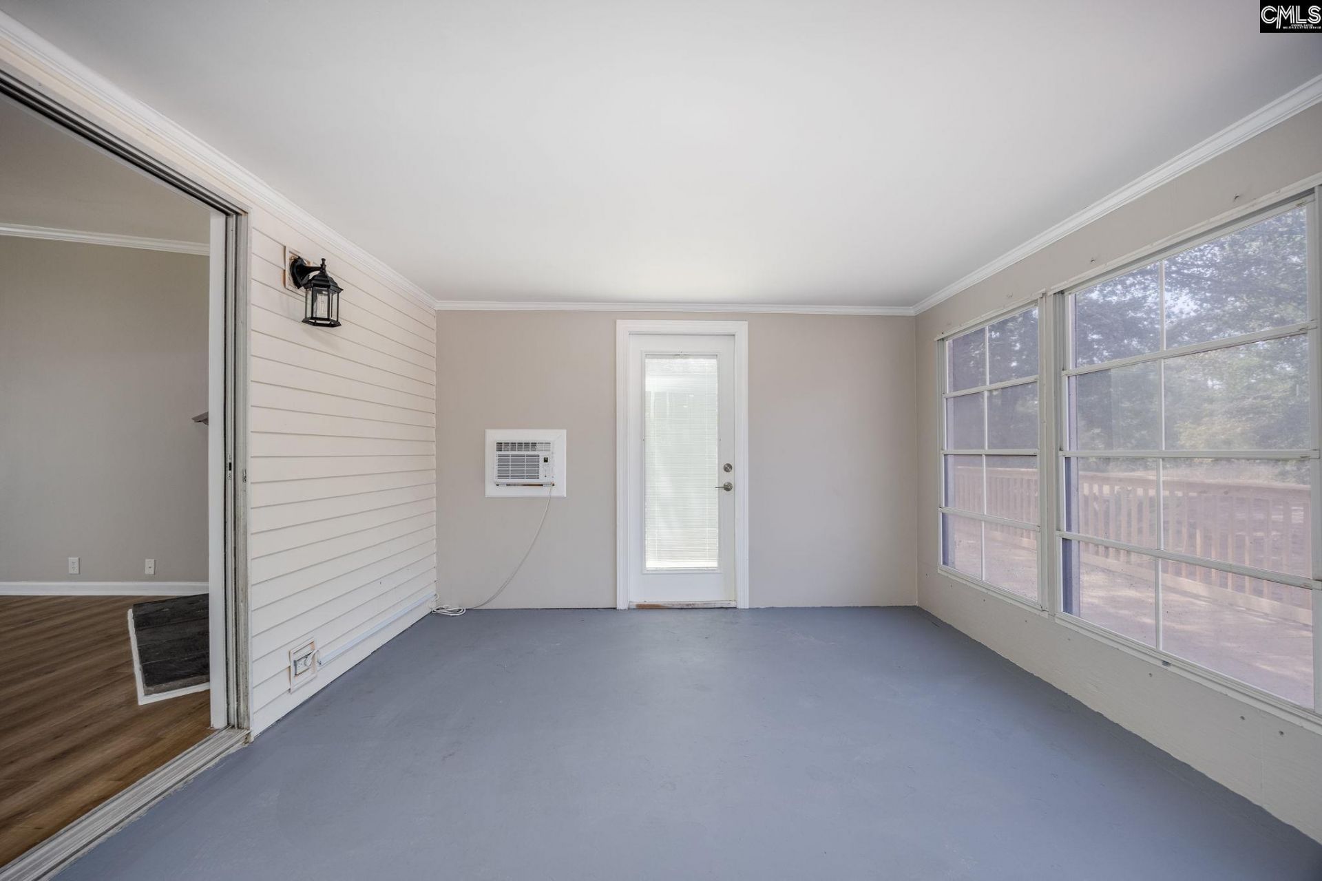 209 Sweetberry Lane Photo 23