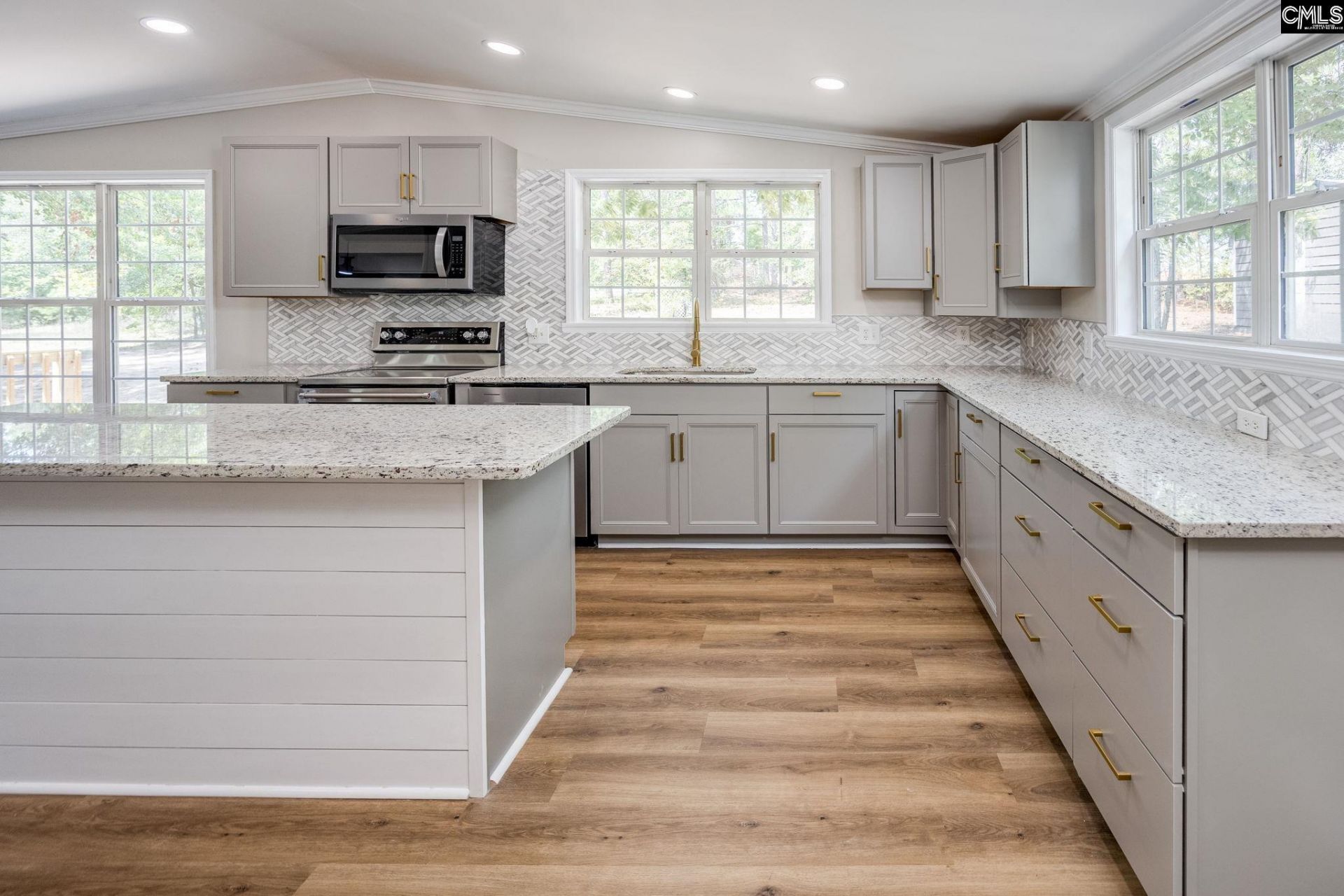 209 Sweetberry Lane Photo 33