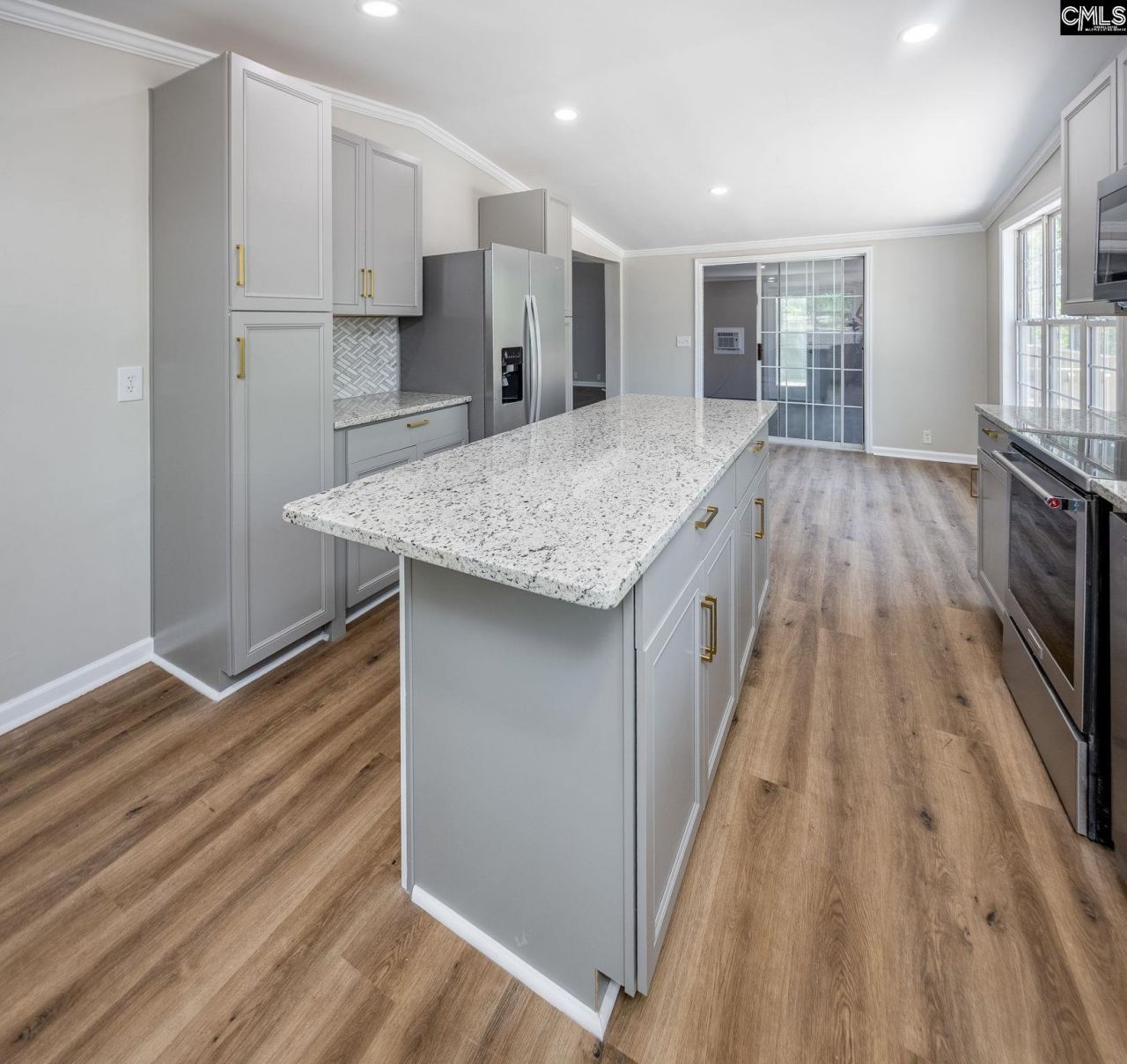 209 Sweetberry Lane Photo 34