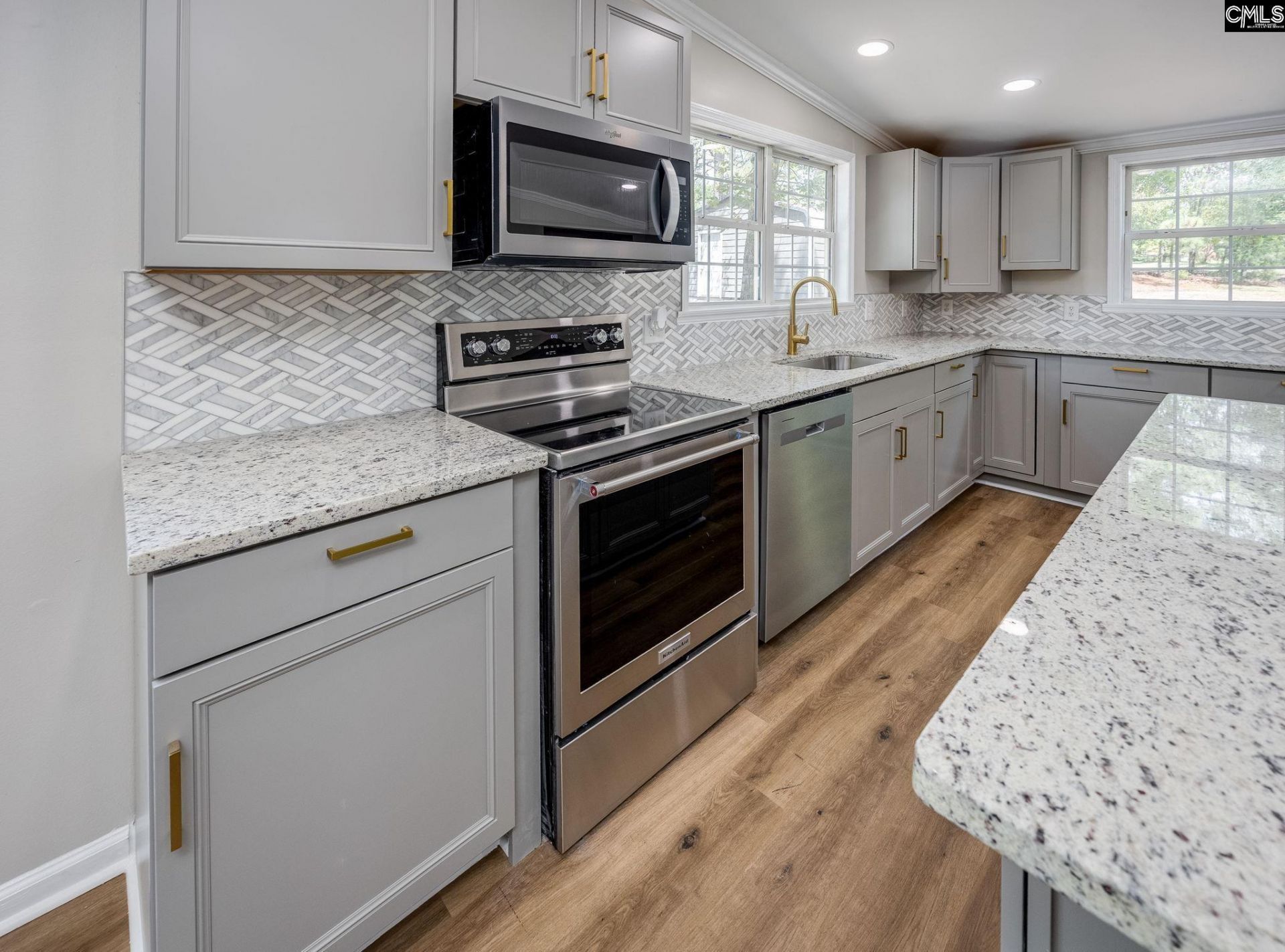 209 Sweetberry Lane Photo 35