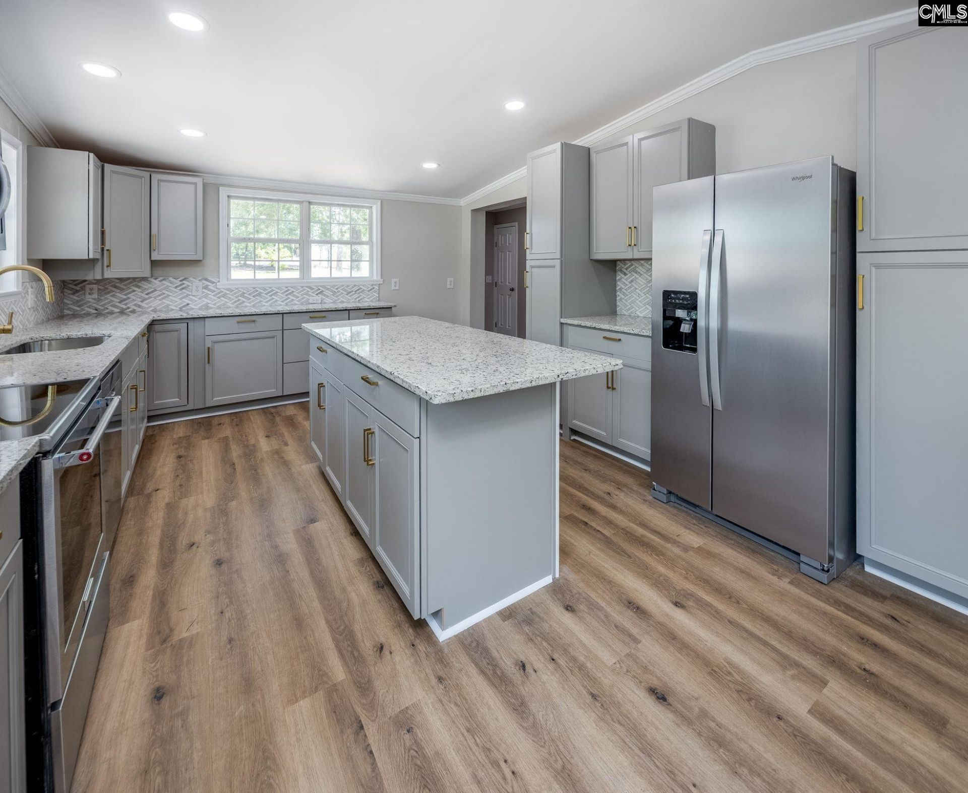 209 Sweetberry Lane Photo 37
