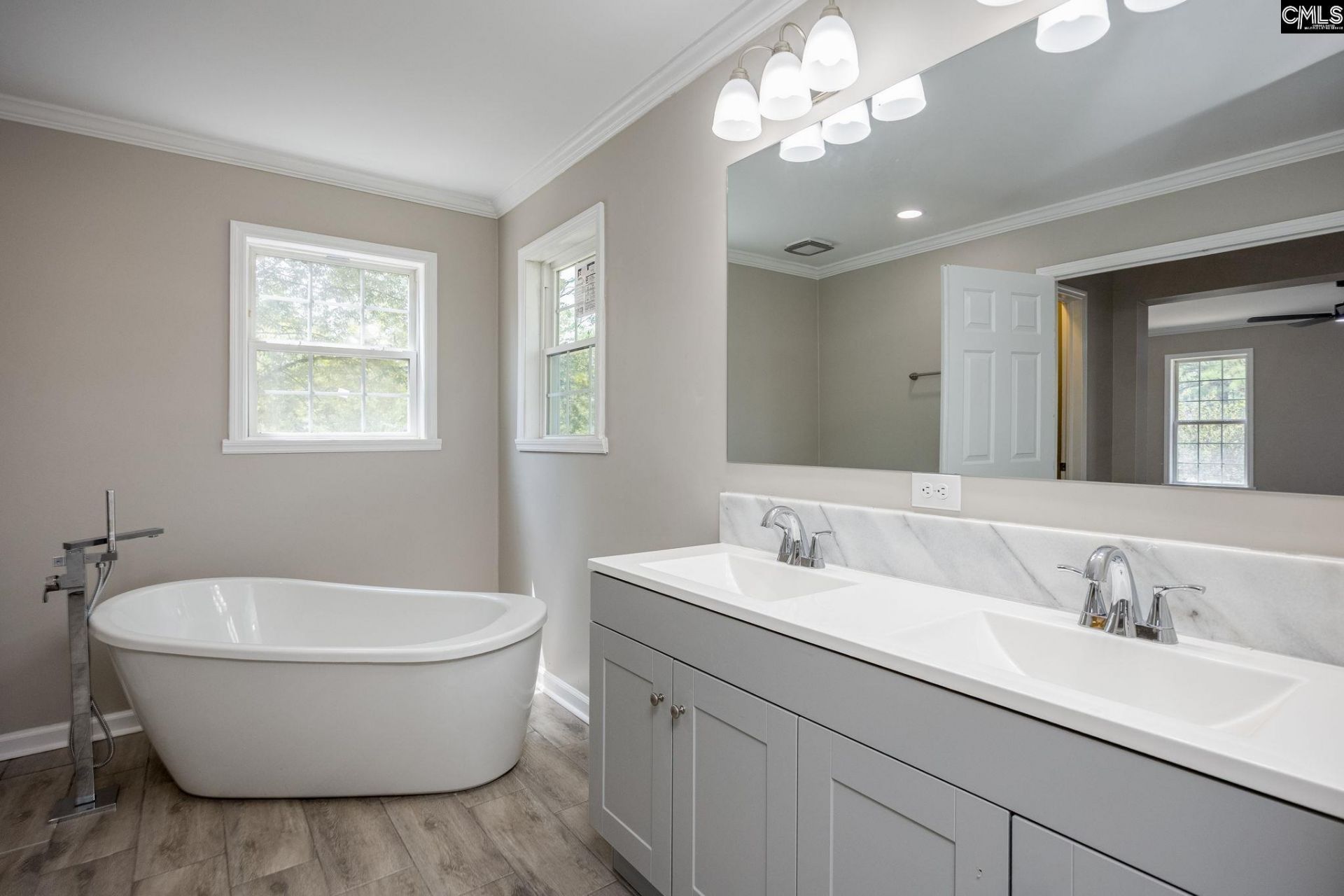209 Sweetberry Lane Photo 48