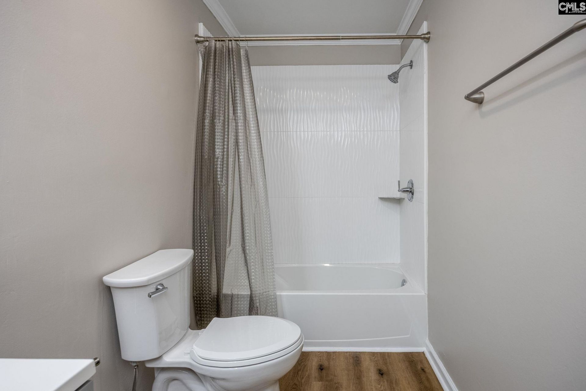 209 Sweetberry Lane Photo 63