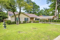112 New Market Drive  photo 4