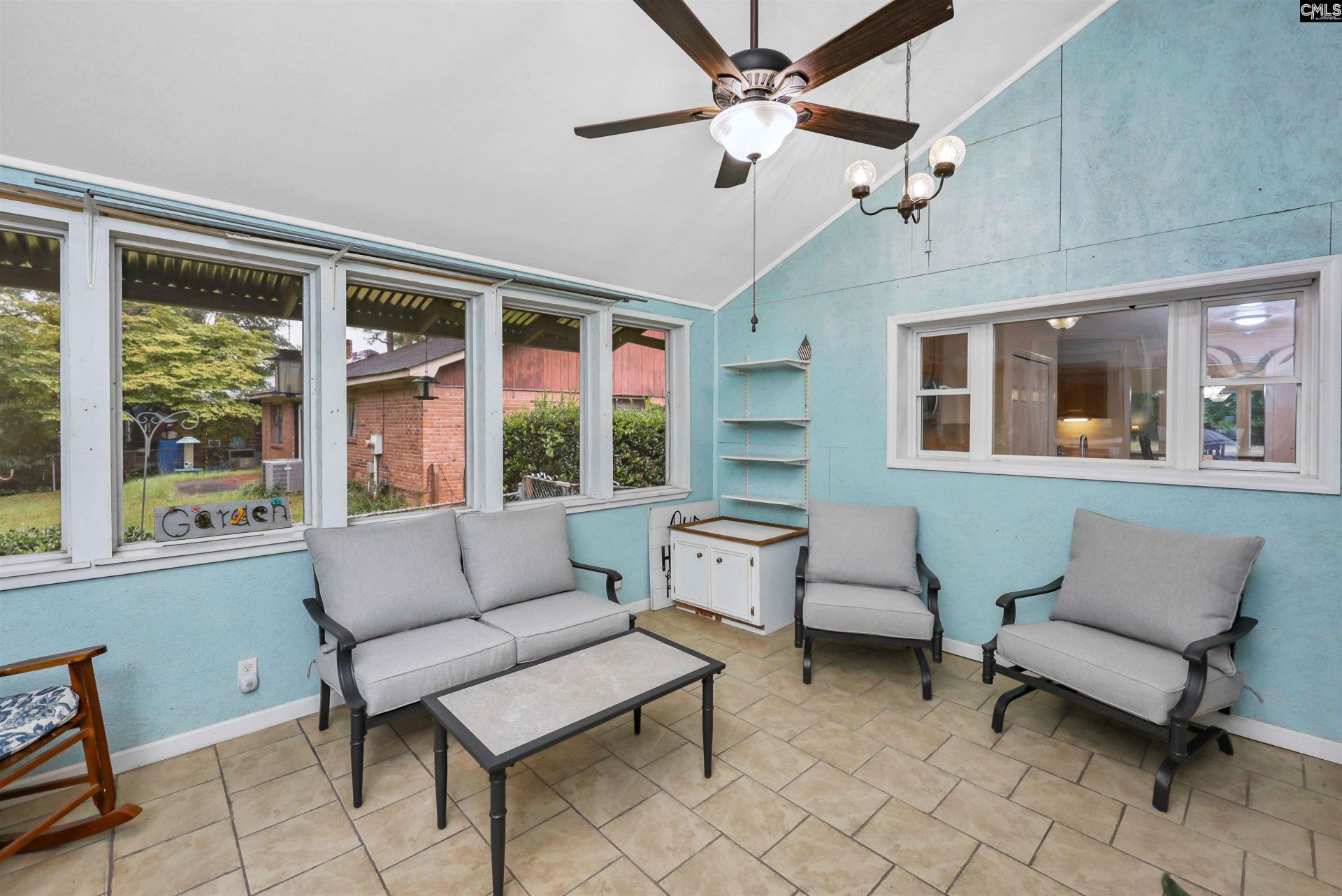 112 New Market Drive  Photo 29