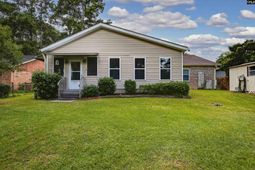 112 New Market Drive  photo 4