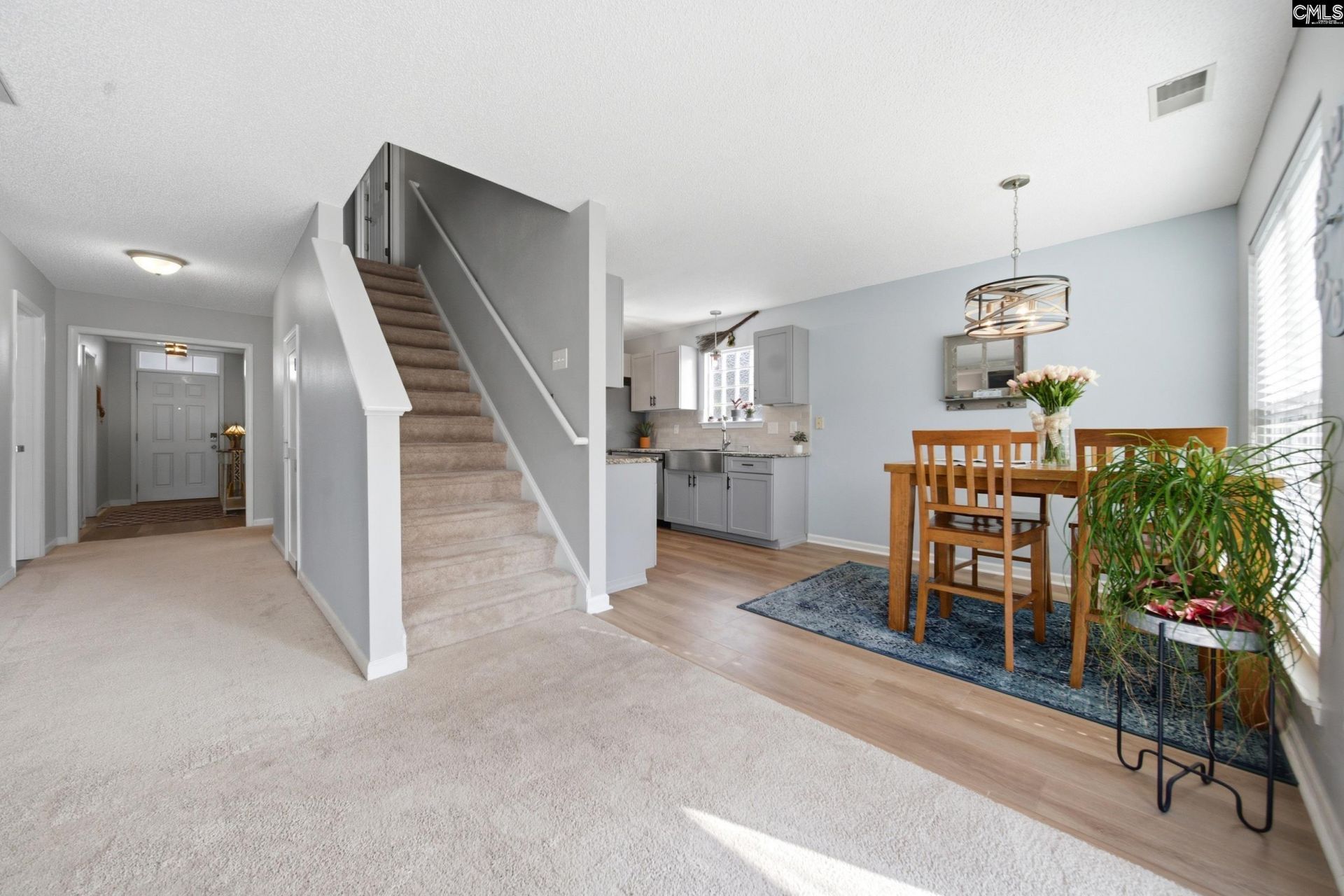 332 Woodhouse Drive  Photo 14