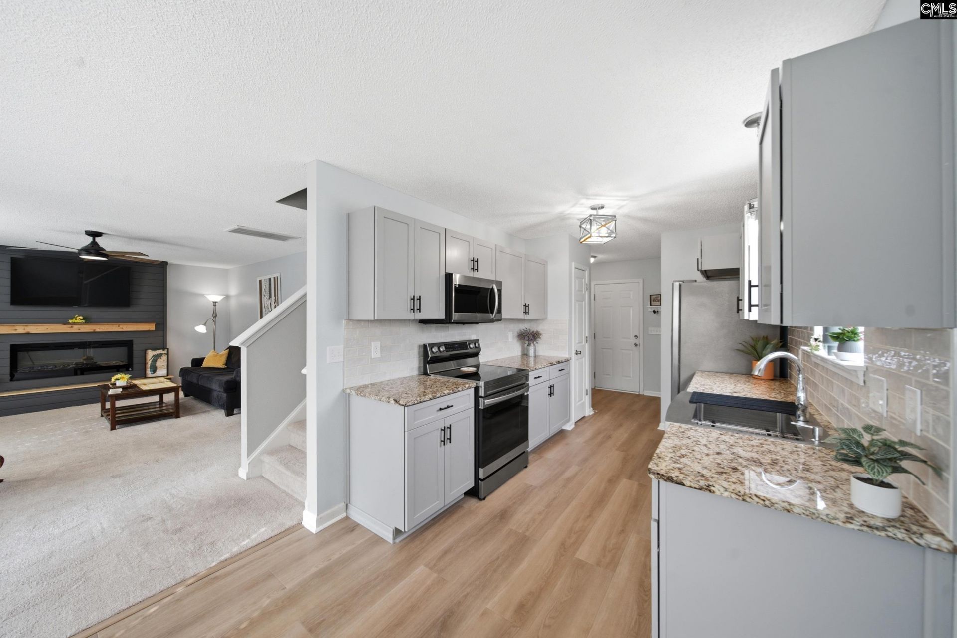 332 Woodhouse Drive  Photo 16