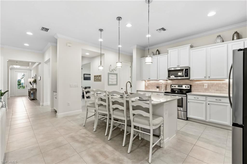 3636 Pilot Cir, Naples, FL 34120 Photo