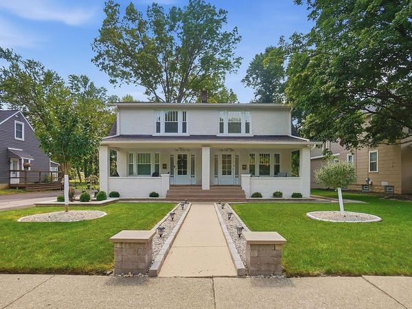 159-161 E Dublin Granville Road, Worthington, OH 43085