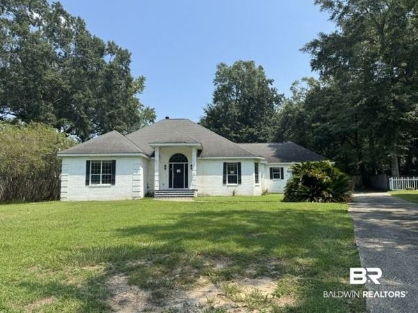 826 W Artillery Range, Spanish Fort, AL 36527