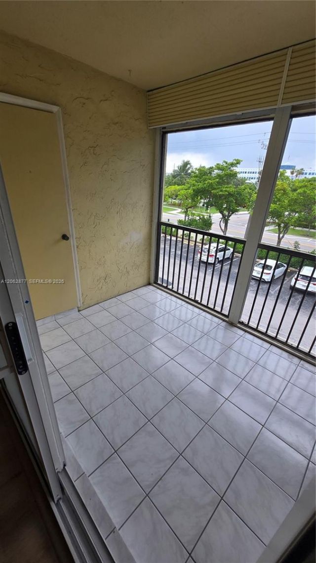 251 S Cypress Rd , Unit 135, Pompano Beach, FL 33060 Photo