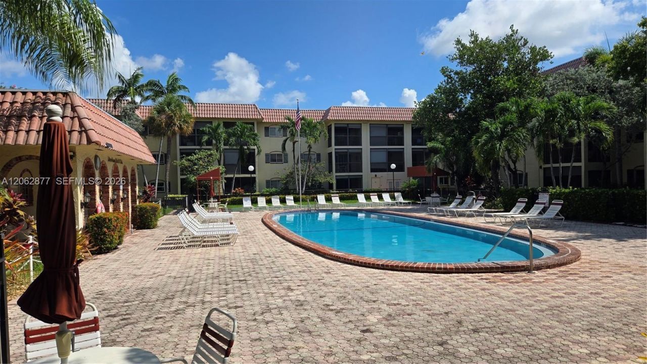 251 S Cypress Rd , Unit 135, Pompano Beach, FL 33060 Photo