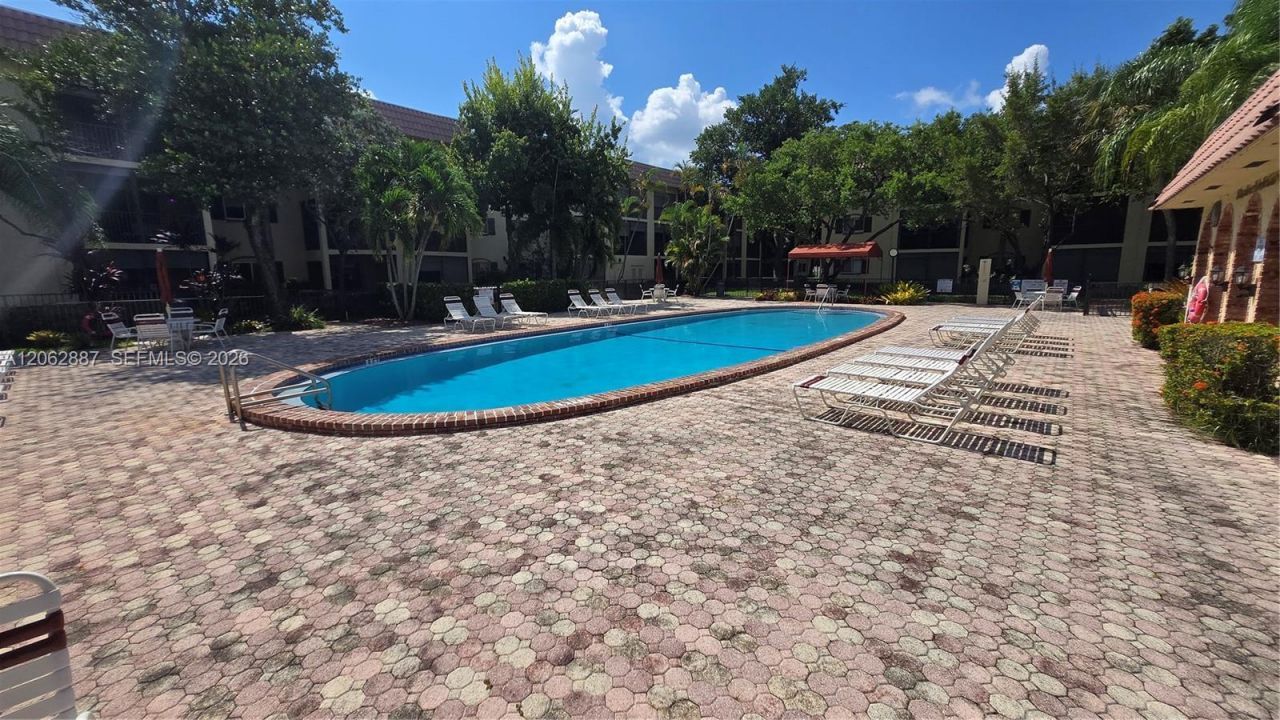 255 S Cypress Rd , Unit 307, Pompano Beach, FL 33060 Photo