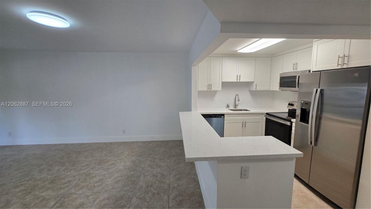 255 S Cypress Rd , Unit 307, Pompano Beach, FL 33060 Photo