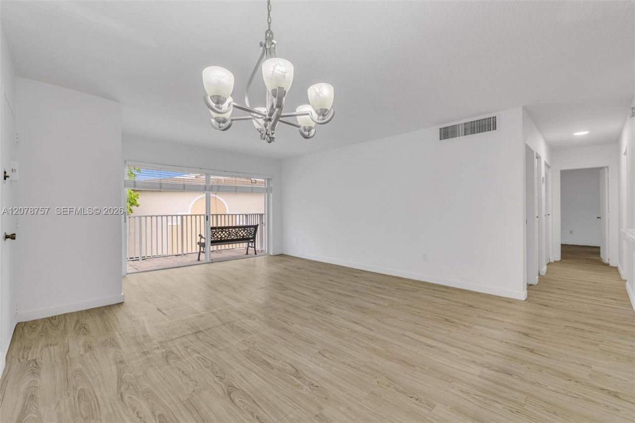 4140 NW 79th Ave, Unit 2B, Doral, FL 33166 Photo