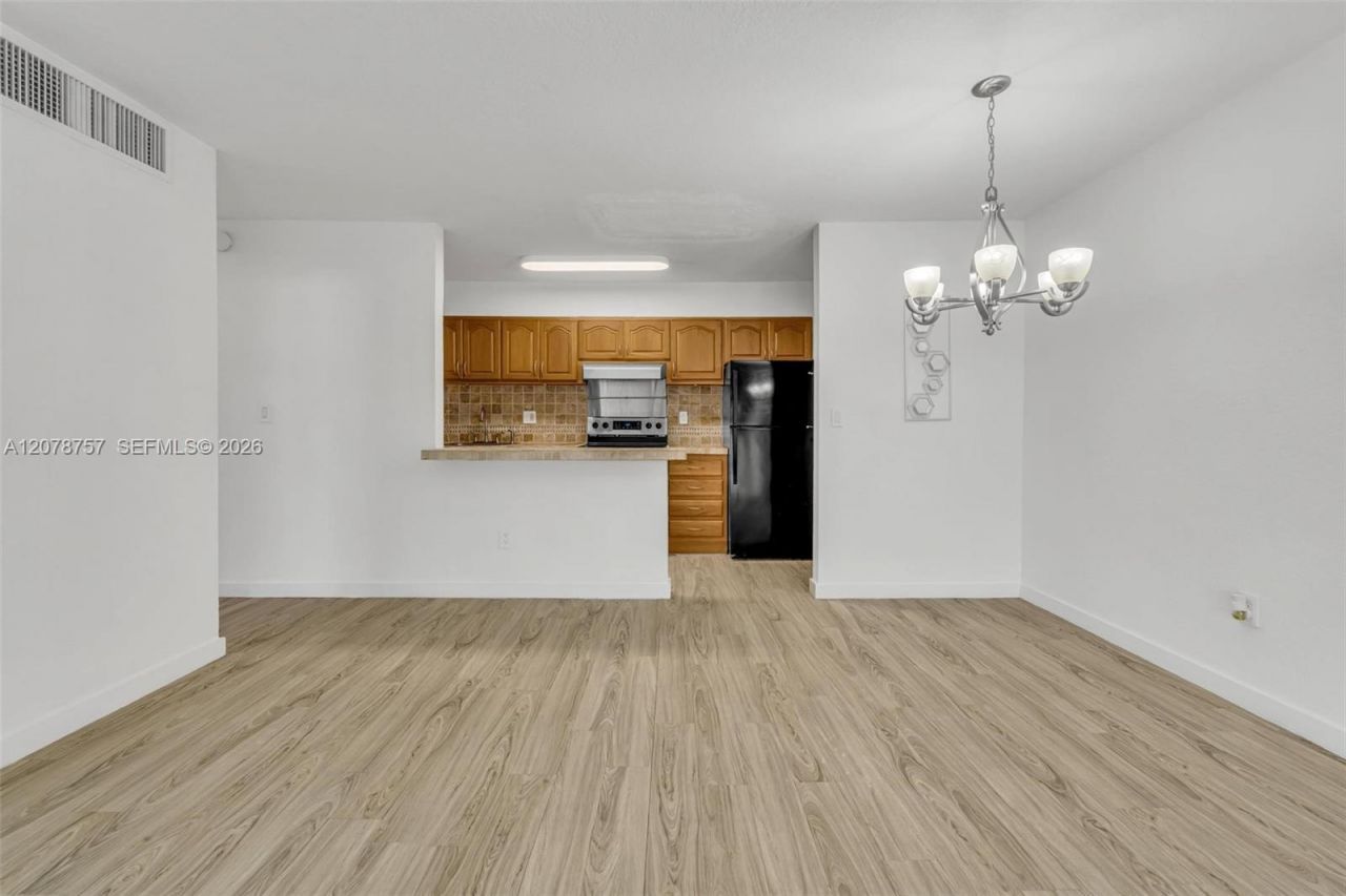 4140 NW 79th Ave, Unit 2B, Doral, FL 33166 Photo